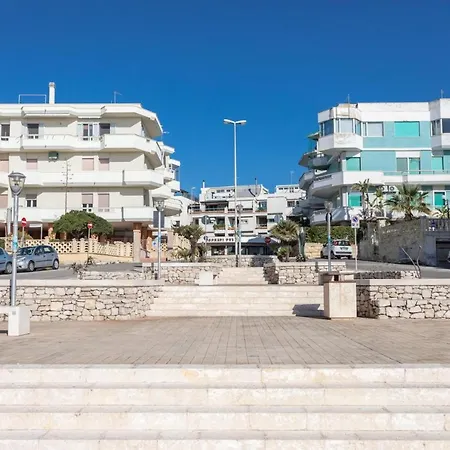 Apartment Bilocale Lungomare A